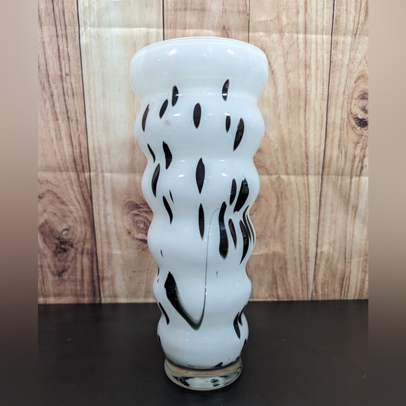 Krosno Black White Spatter Art Deco Glass Vase Ribbed Rings 14" Rare As Is Rare - Picture 3 of 5